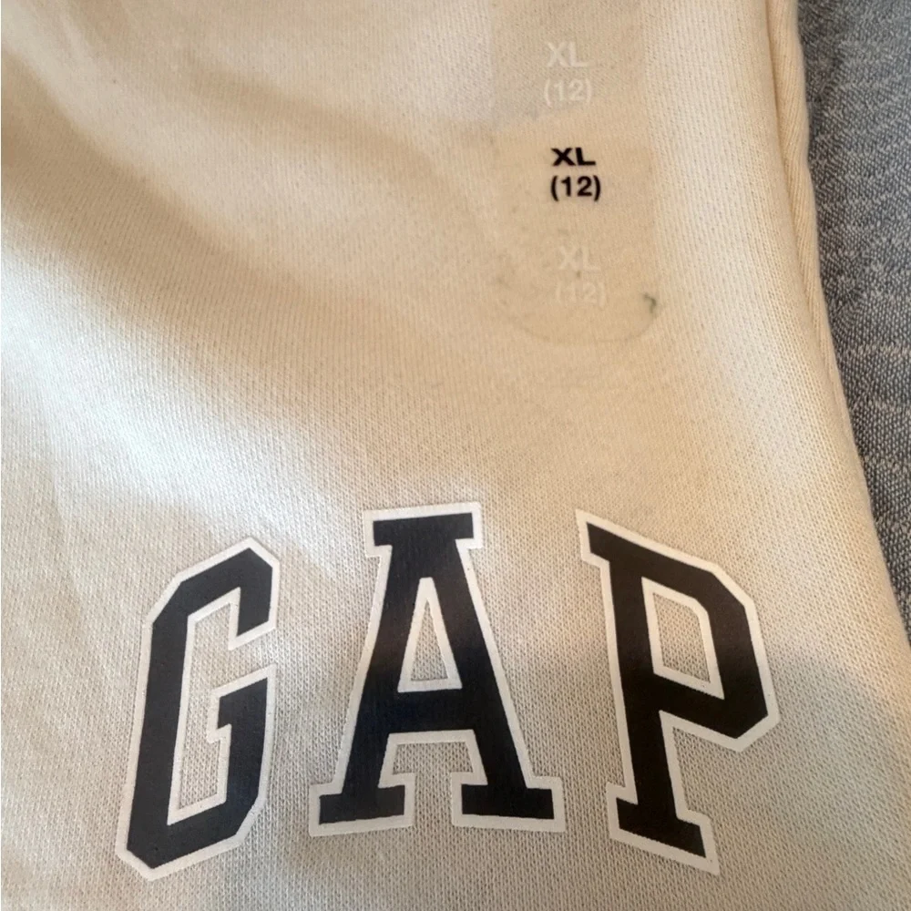 GAP Kids Cream Shorts